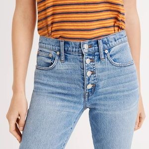 Cali Demi-Boot Jeans in Dory Wash
